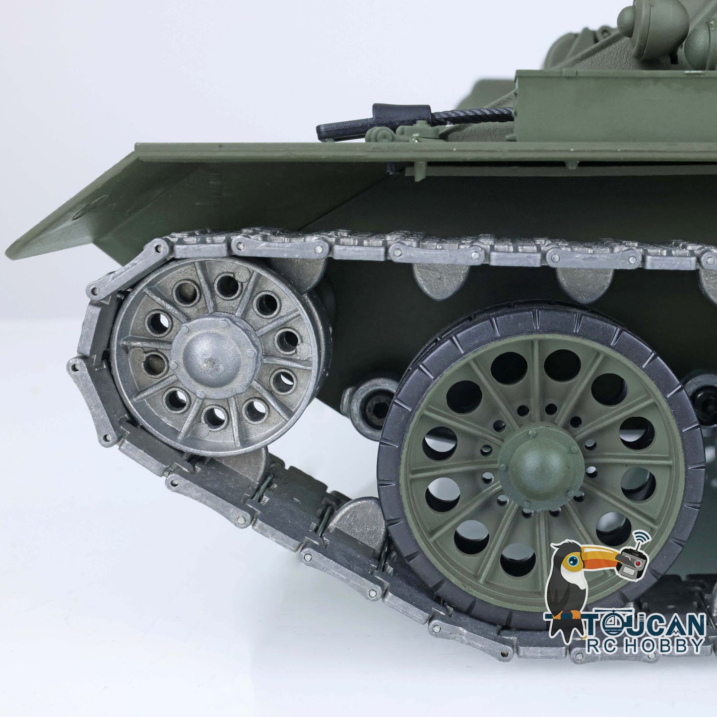 Henglong 7.0 1/16 Scale Soviet T34-85 RTR RC Tank Model 3909 Motor Speaker Gearbox Metal Tracks 340 Turret Battery Infrared Battle